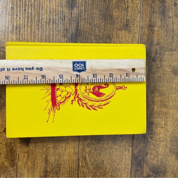 Vintage The Omelette Book 1984 Knoff Copyright 1955 Yellow Red Farm House Style - Picture 14 of 15